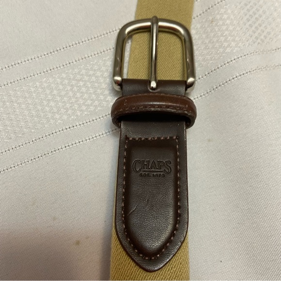 Chaps Kaki & Brown Little Boys Belt size Sm (22) Like New! - Picture 4 of 7